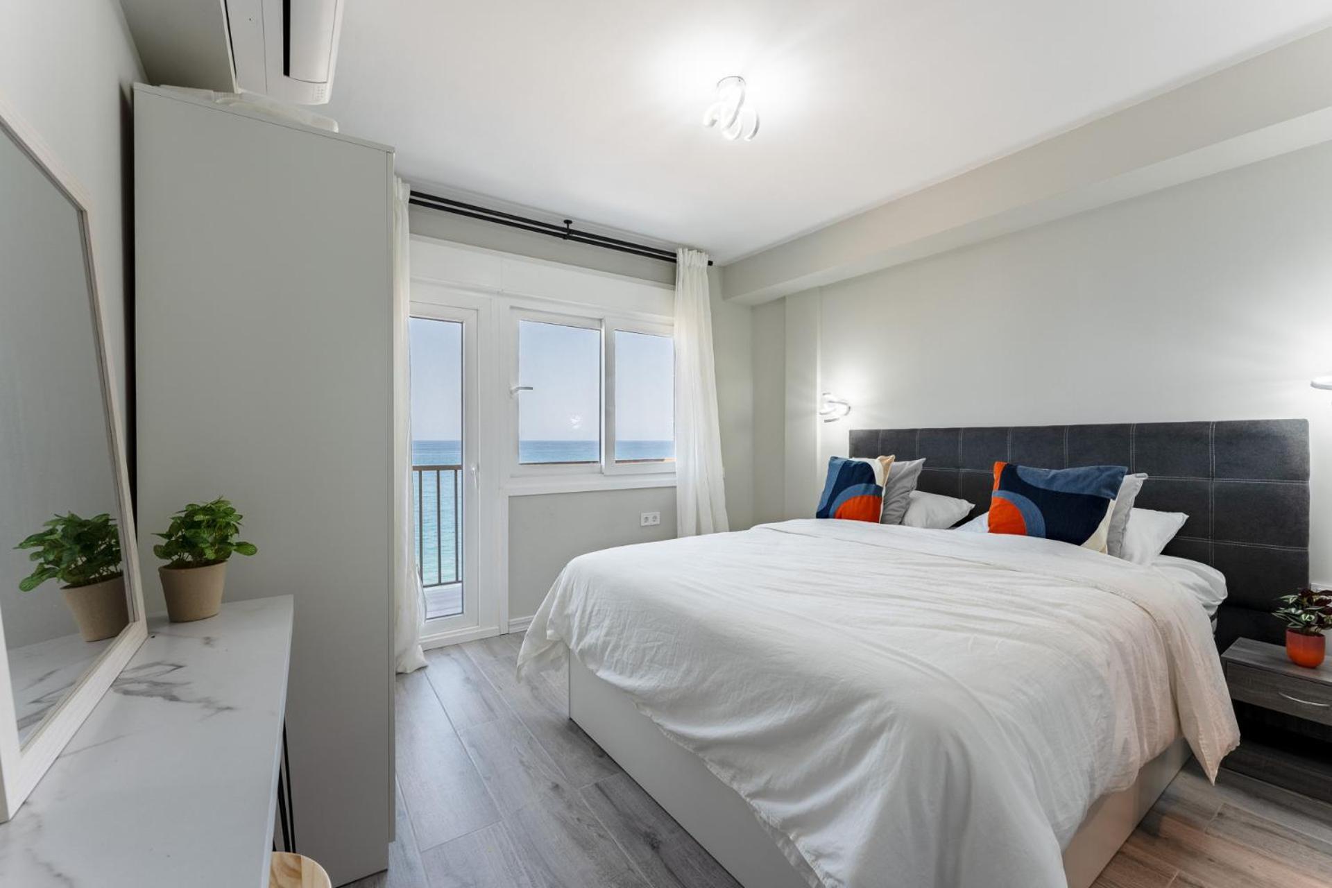 Malagasuite Golden Views Fuengirola Exterior photo
